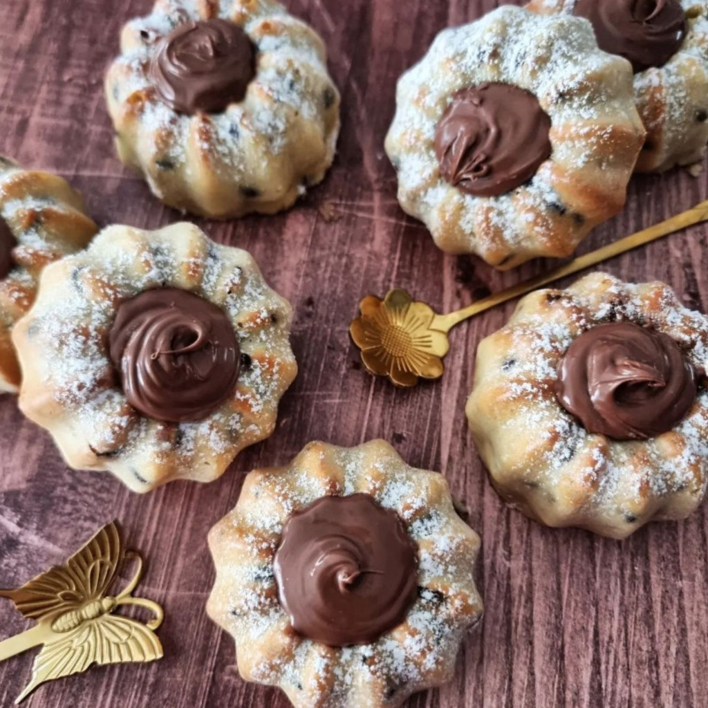 Gâteau aux bananes et son irrésistible glaçage au sucre à la crème