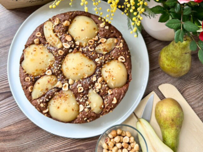 Recette Gâteau aux poires, chocolat et noisettes