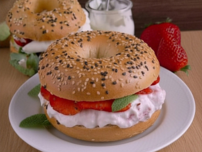 Le Bagel Sucré : Fraise & Ricotta ??