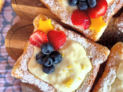 Recette : Feuilletés Croustillants Crème Pâtissière & Fruits Frais